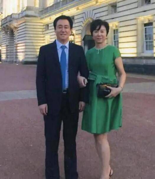 国产精品爱久久久久久久三级