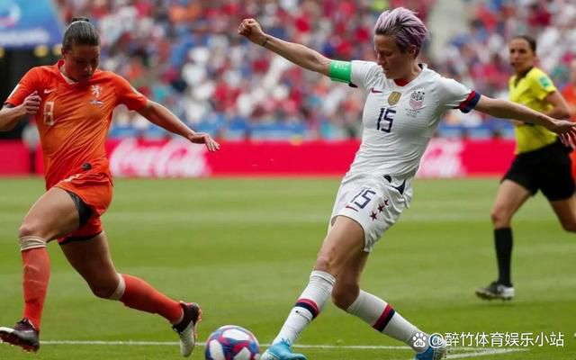 练歌厅：火辣的女人们