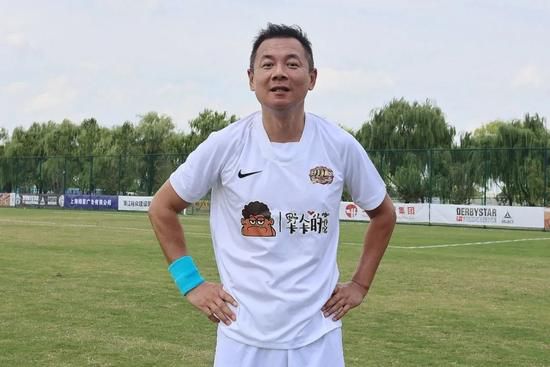 王多鱼打扑克视频