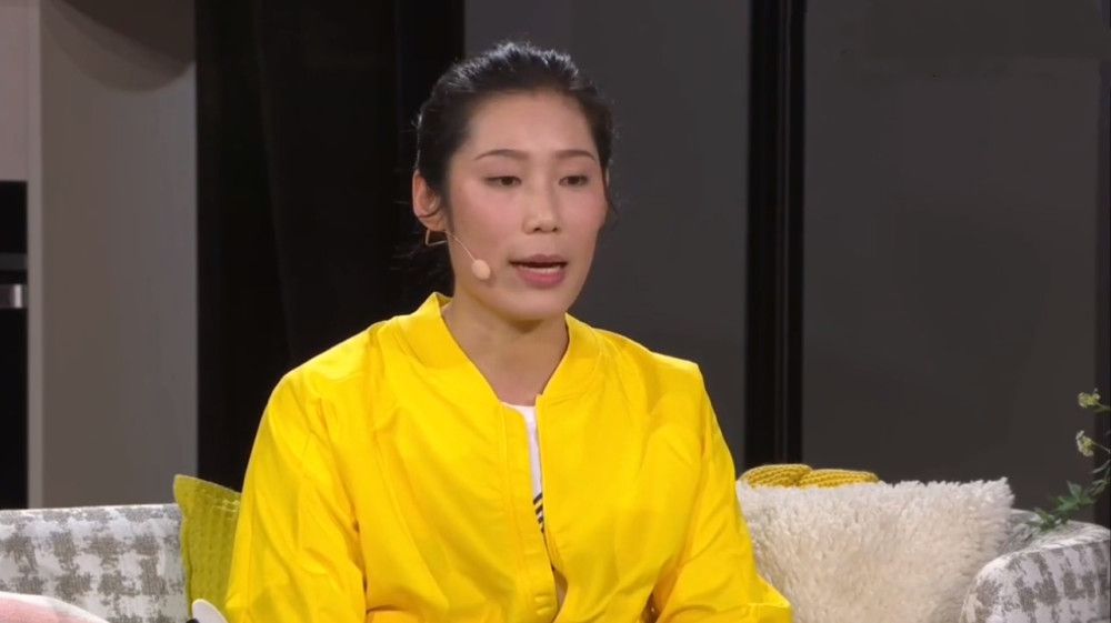 av二三区